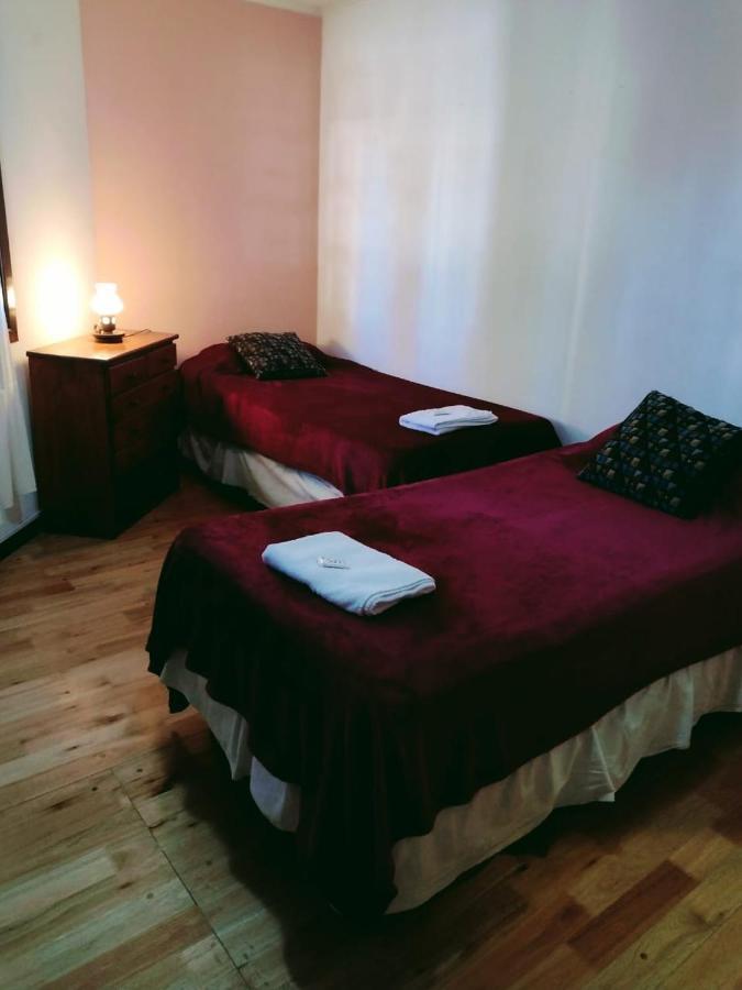 Pintó Terraza Hostel Esquel Kültér fotó